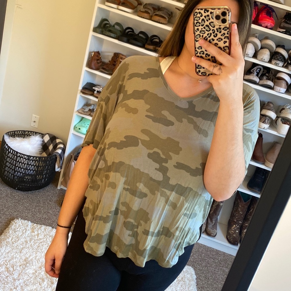 American Eagle Tee